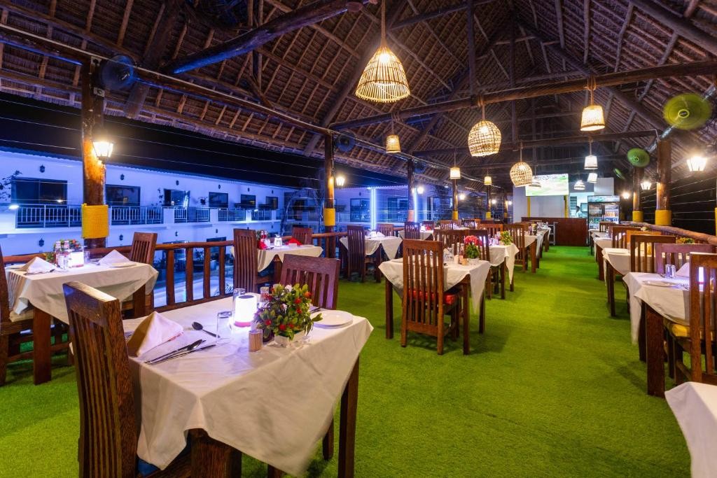 CANARY HOTEL AND SPA