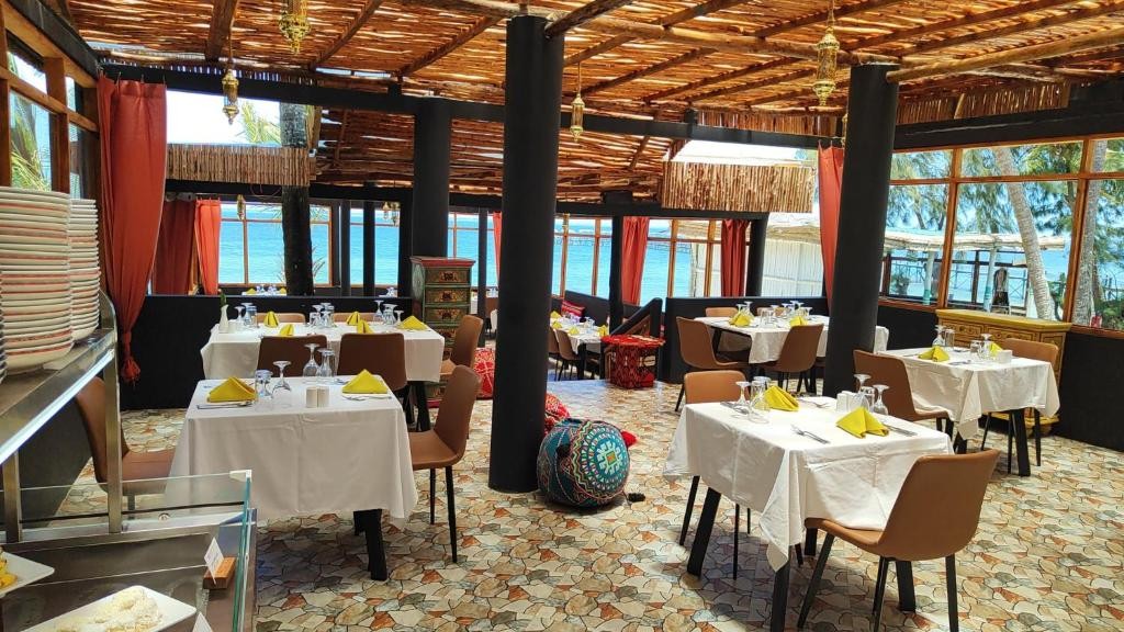 PARADISE BEACH RESORT