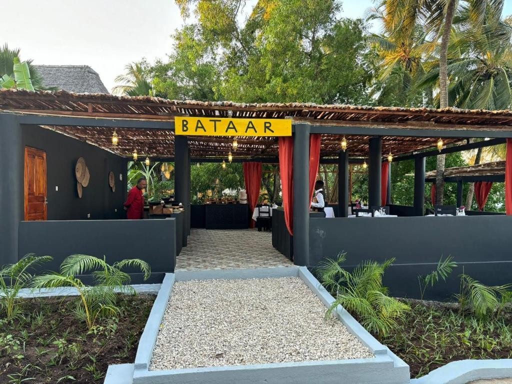 PARADISE BEACH RESORT