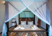 REEF AND BEACH RESORT