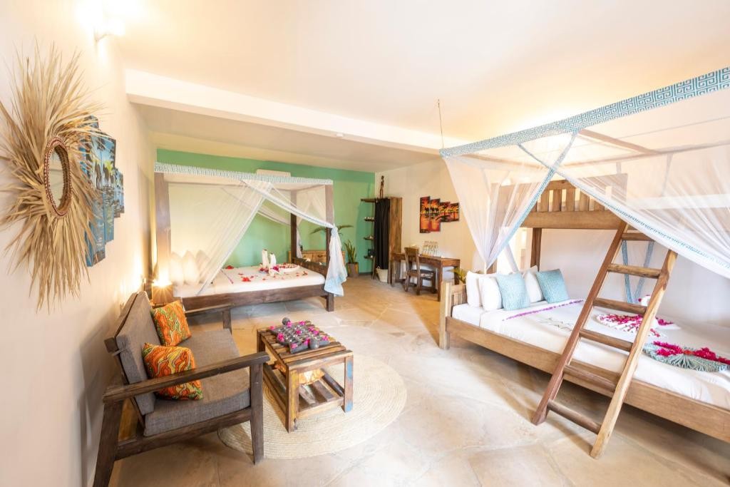 REEF AND BEACH RESORT