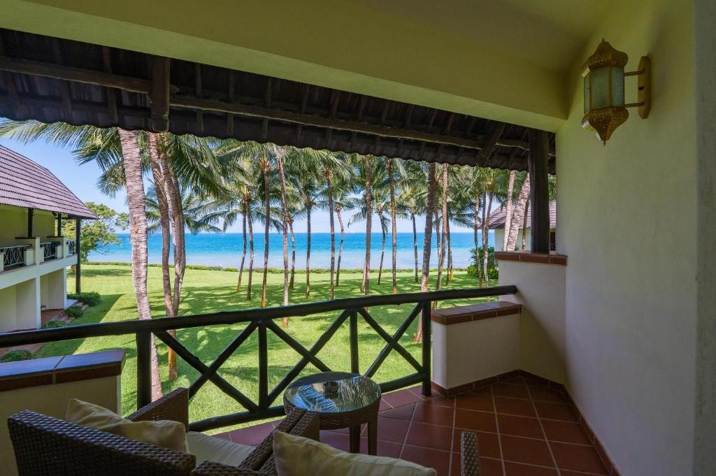 SEA CLIFF RESORT AND SPA