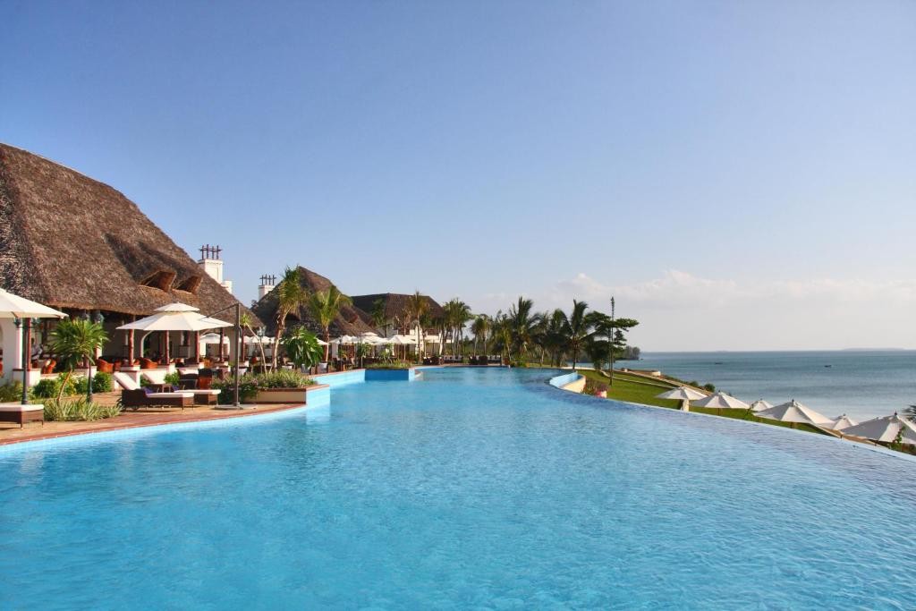 SEA CLIFF RESORT AND SPA