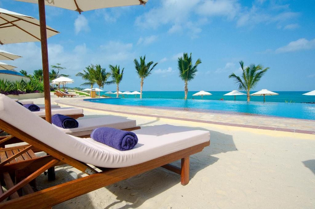 SEA CLIFF RESORT AND SPA