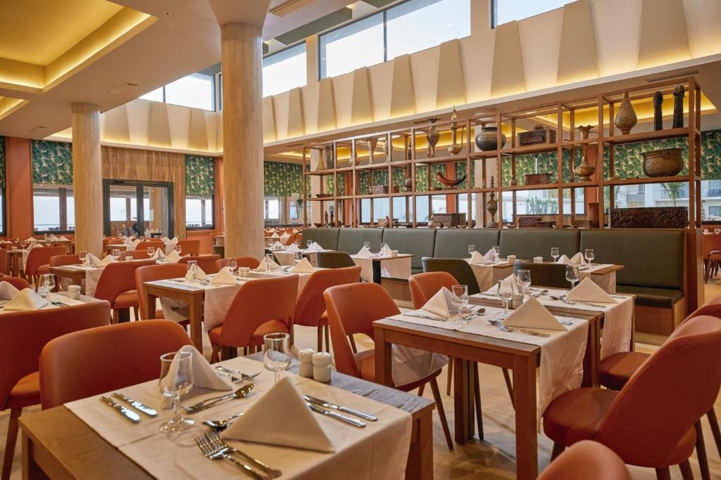 HOTEL RIU JAMBO