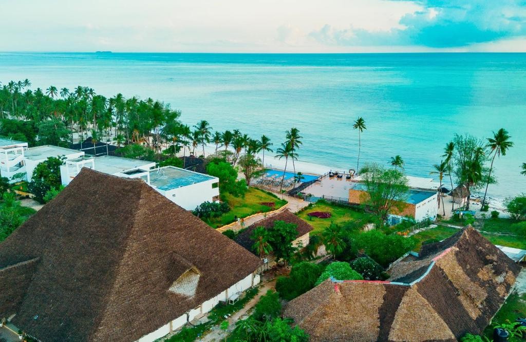 ROYAL MANDARIN HOTEL AND RESORT