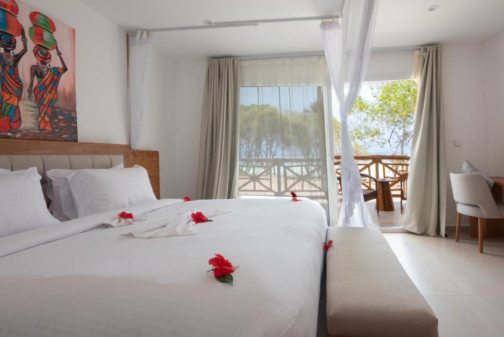 ROYAL MANDARIN HOTEL AND RESORT