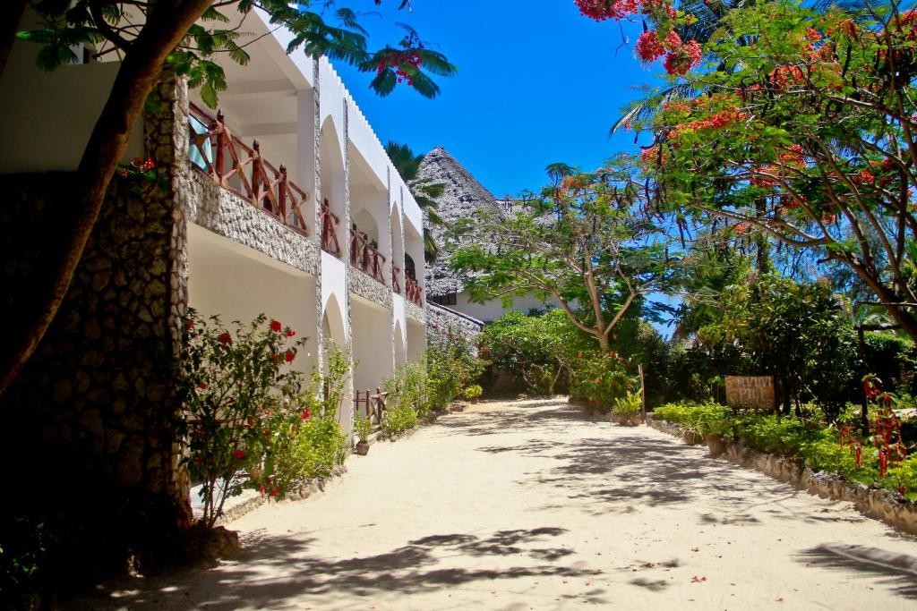 MVUVI BOUTIQUE RESORT