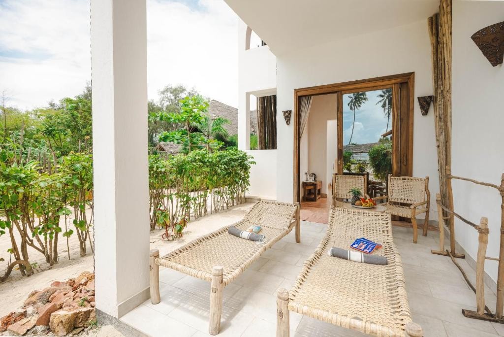 MVUVI BOUTIQUE RESORT