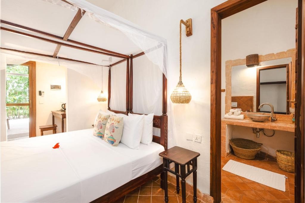 MVUVI BOUTIQUE RESORT
