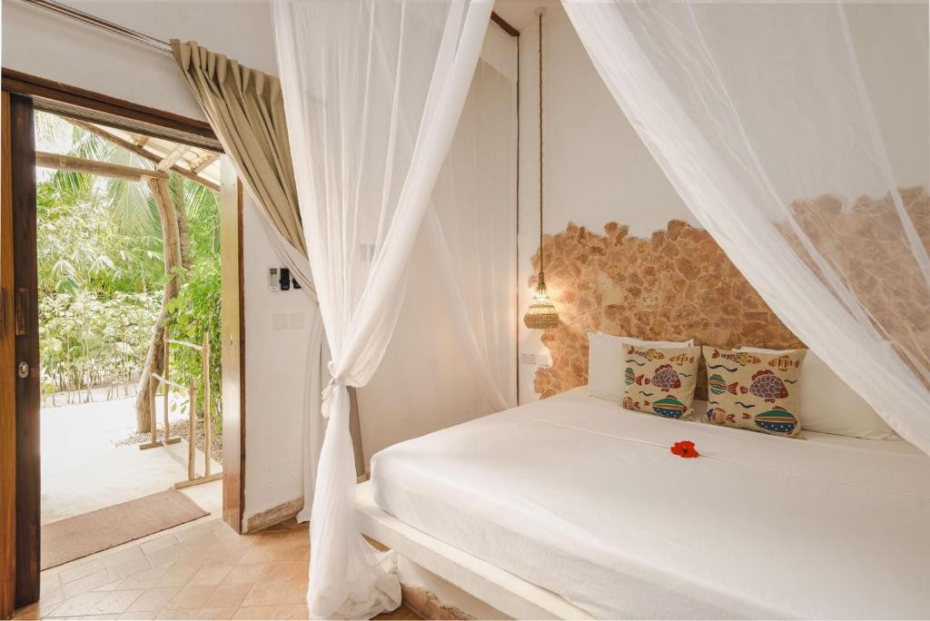 MVUVI BOUTIQUE RESORT