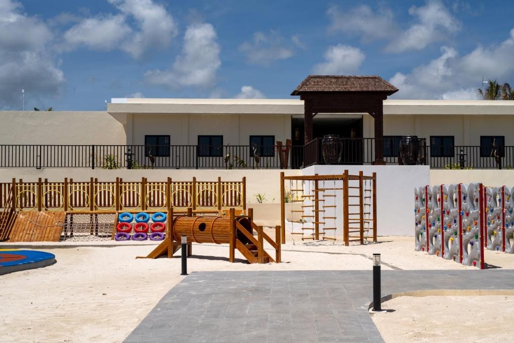 THE MORA ZANZIBAR