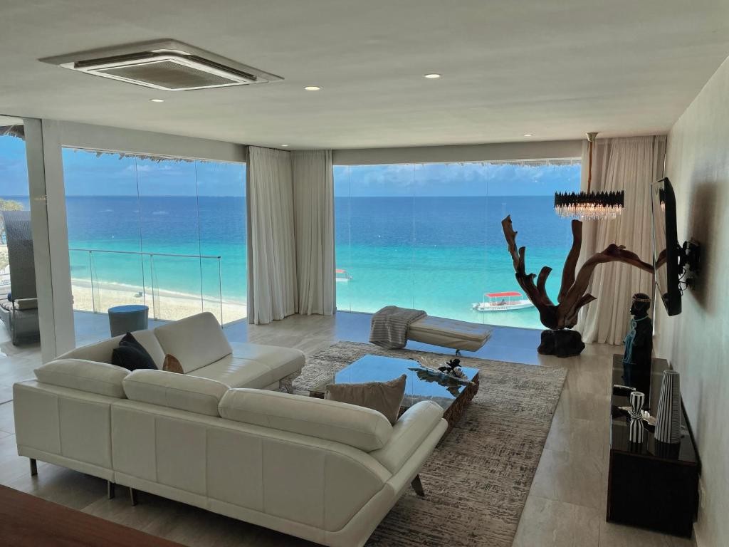 ROYAL ZANZIBAR BEACH RESORT