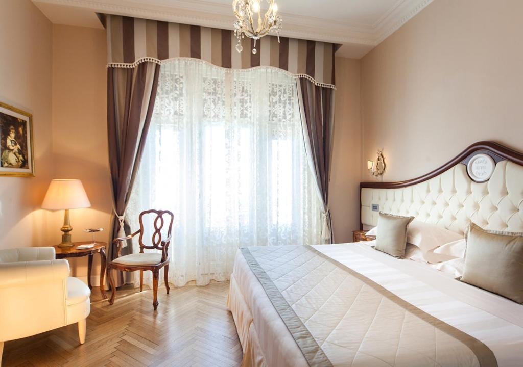 GRAND HOTEL RIMINI