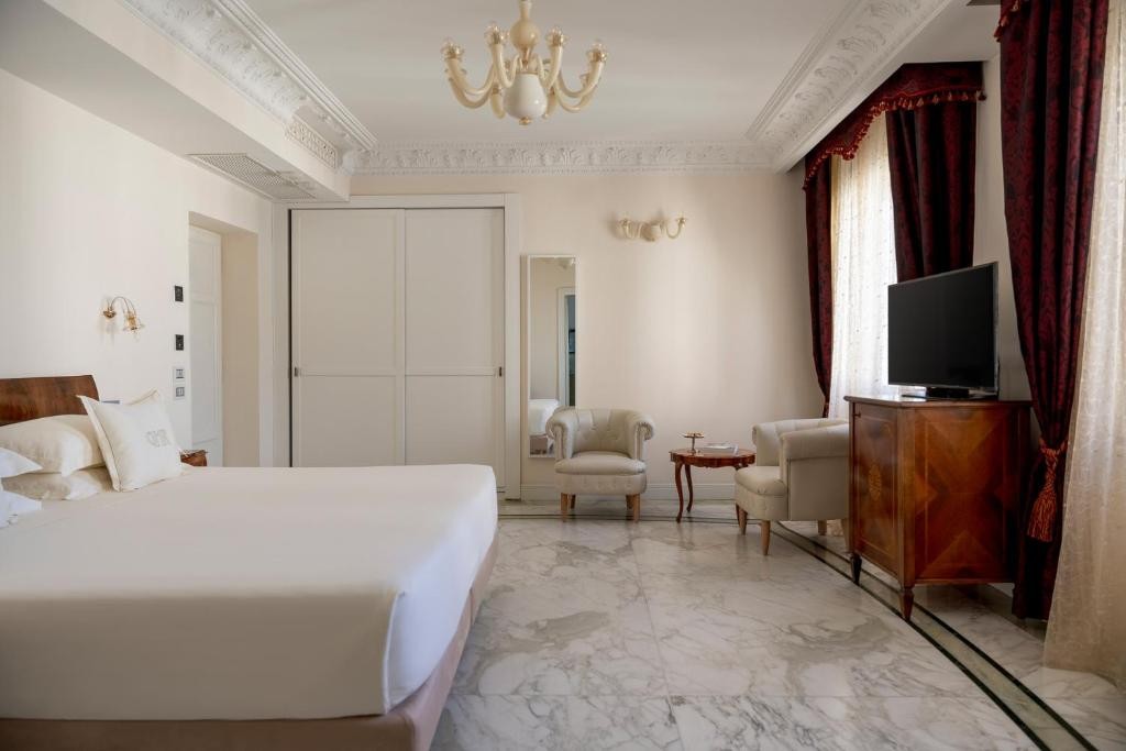 GRAND HOTEL RIMINI