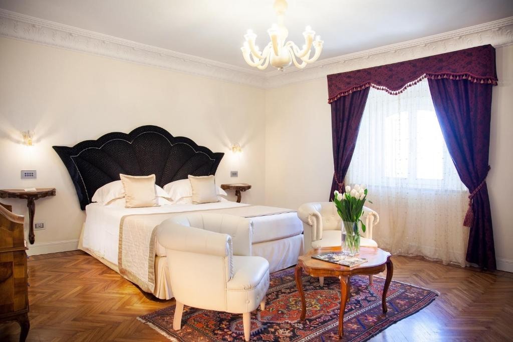 GRAND HOTEL RIMINI