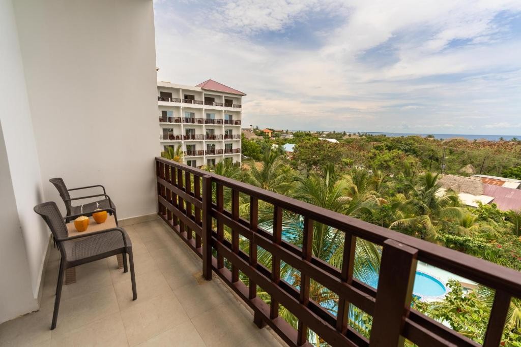 MALIKA NUNGWI HOTEL