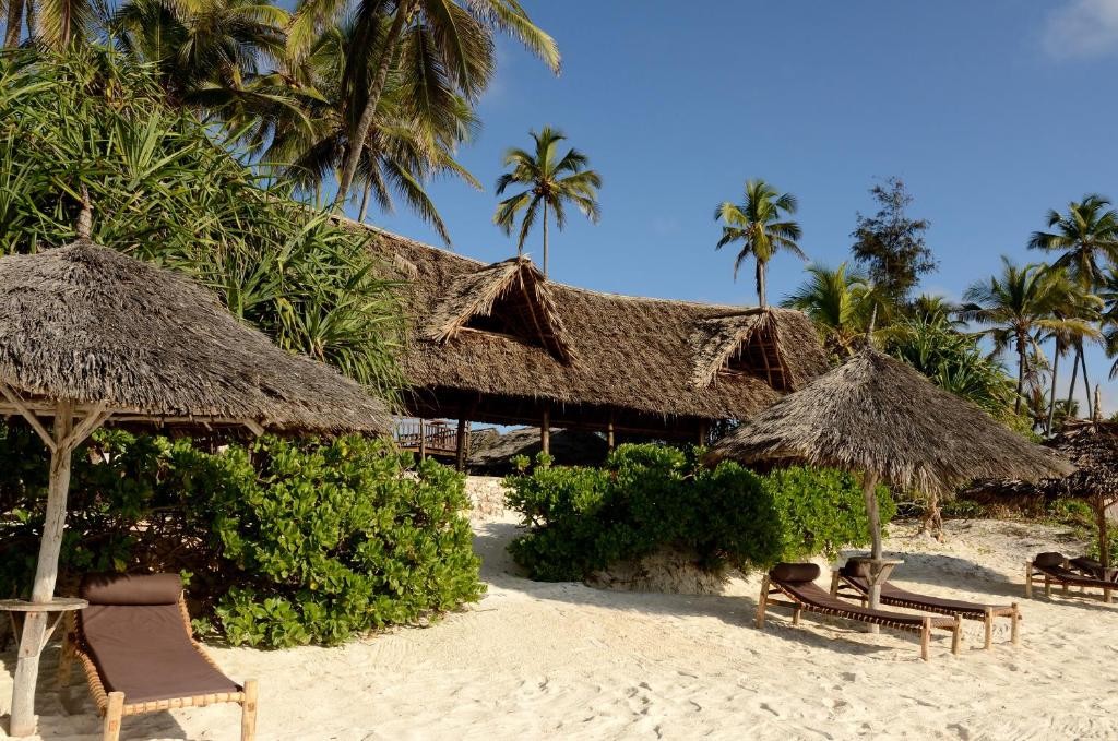 KENA BEACH HOTEL