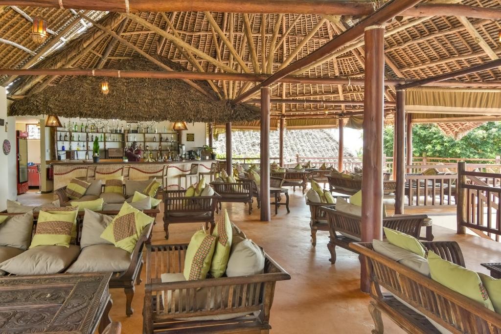 KENA BEACH HOTEL