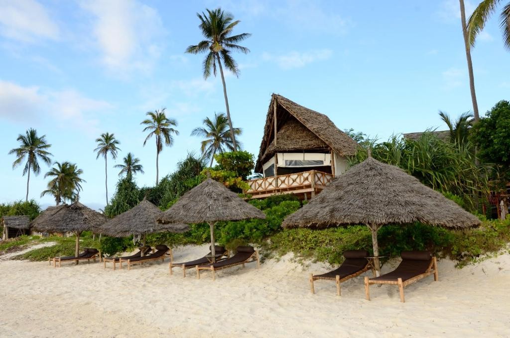KENA BEACH HOTEL