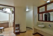 KENA BEACH HOTEL
