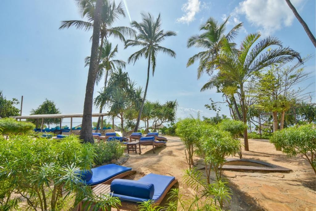 KENA BEACH HOTEL