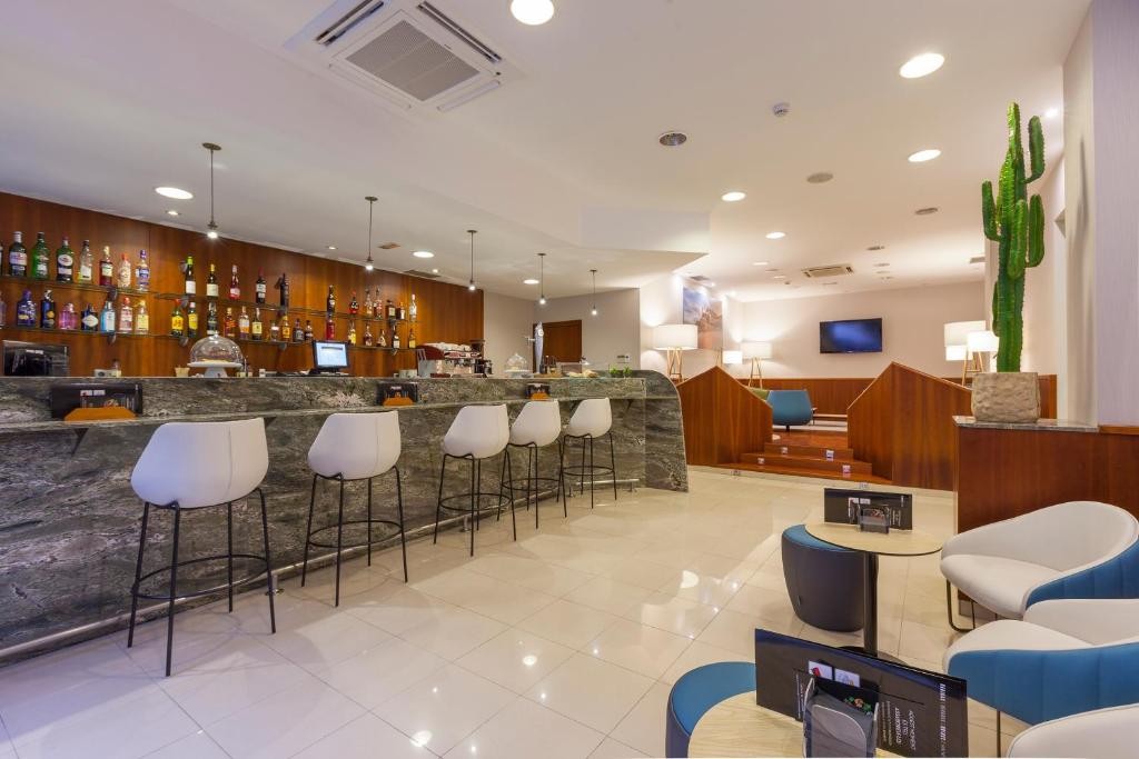 Delfin Hotel
