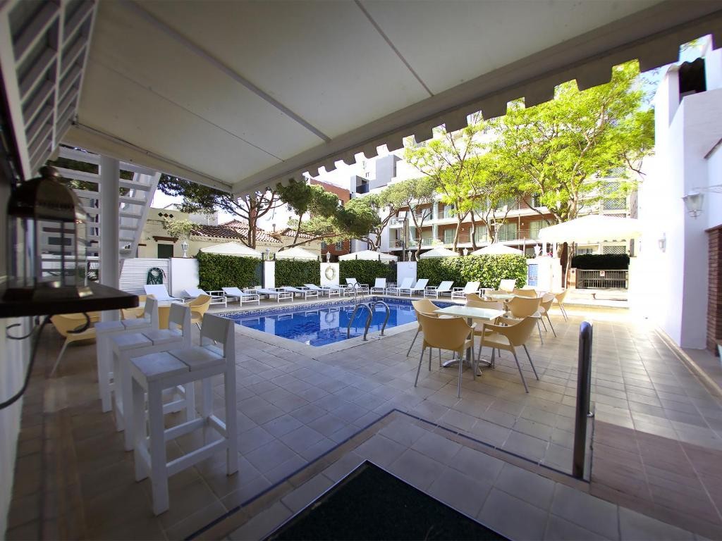 Els Pins