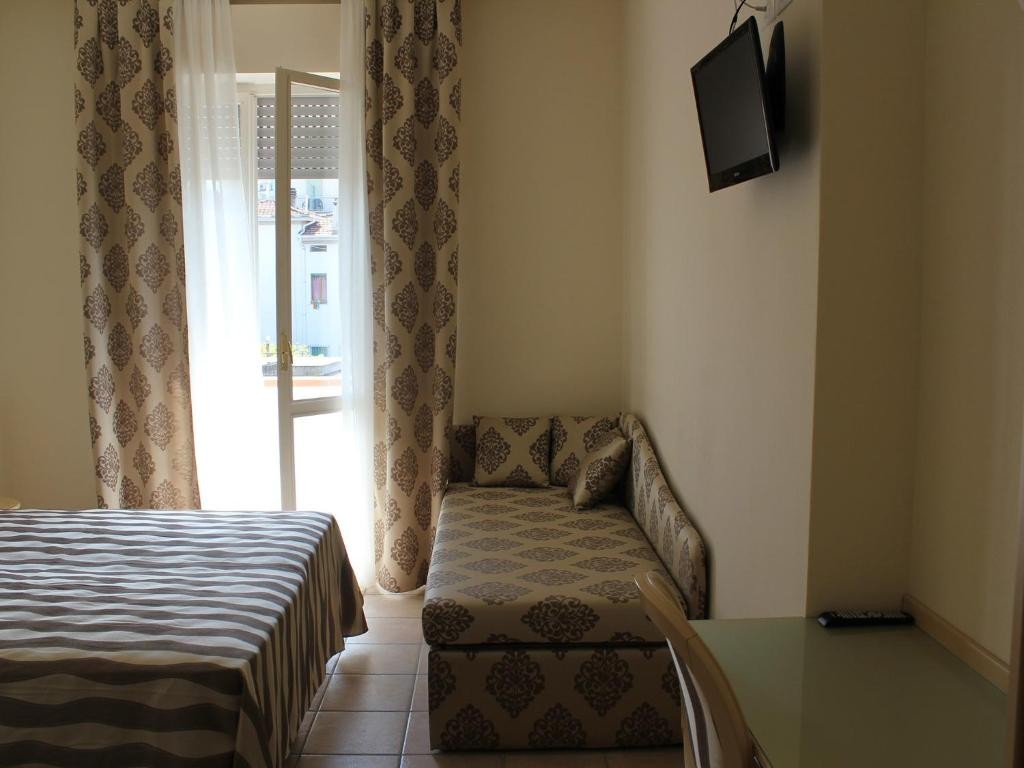 HOTEL MARINA