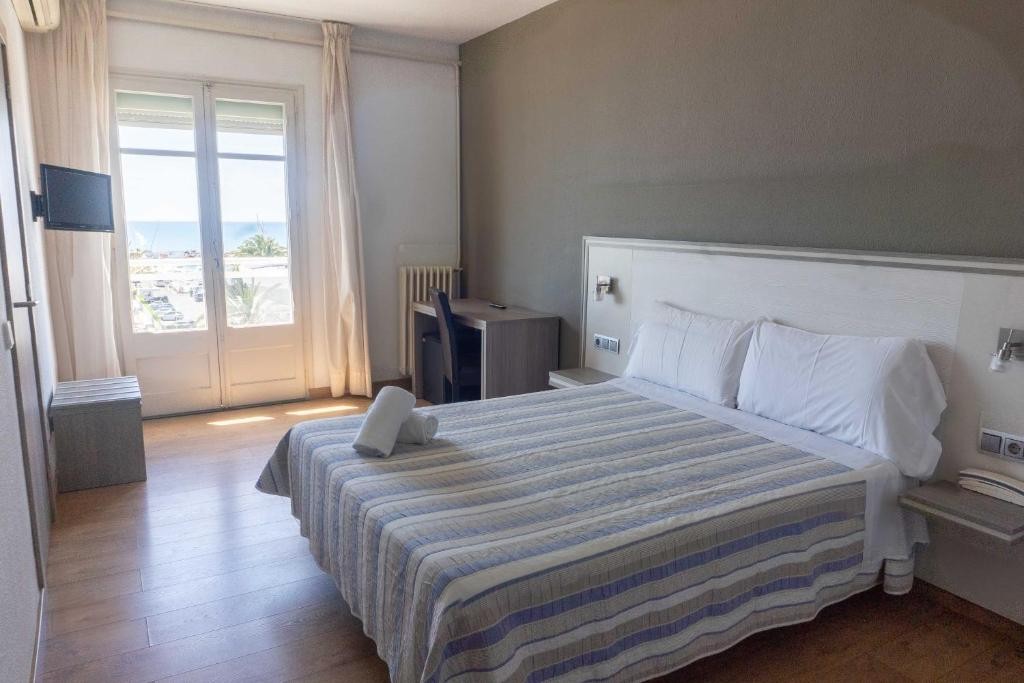 Planas Hotel