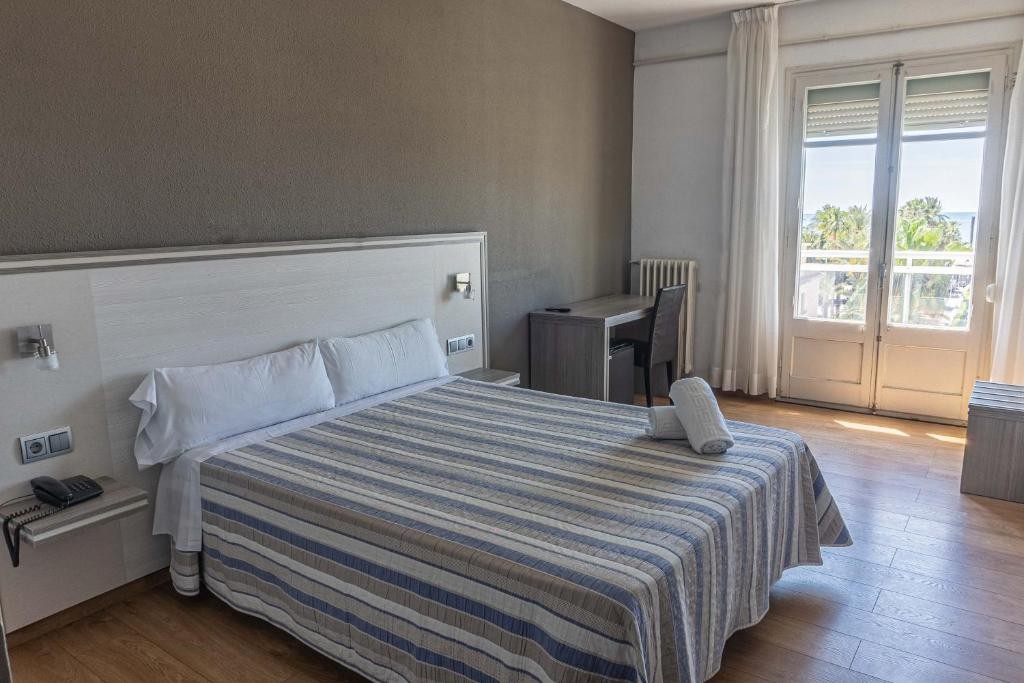 Planas Hotel