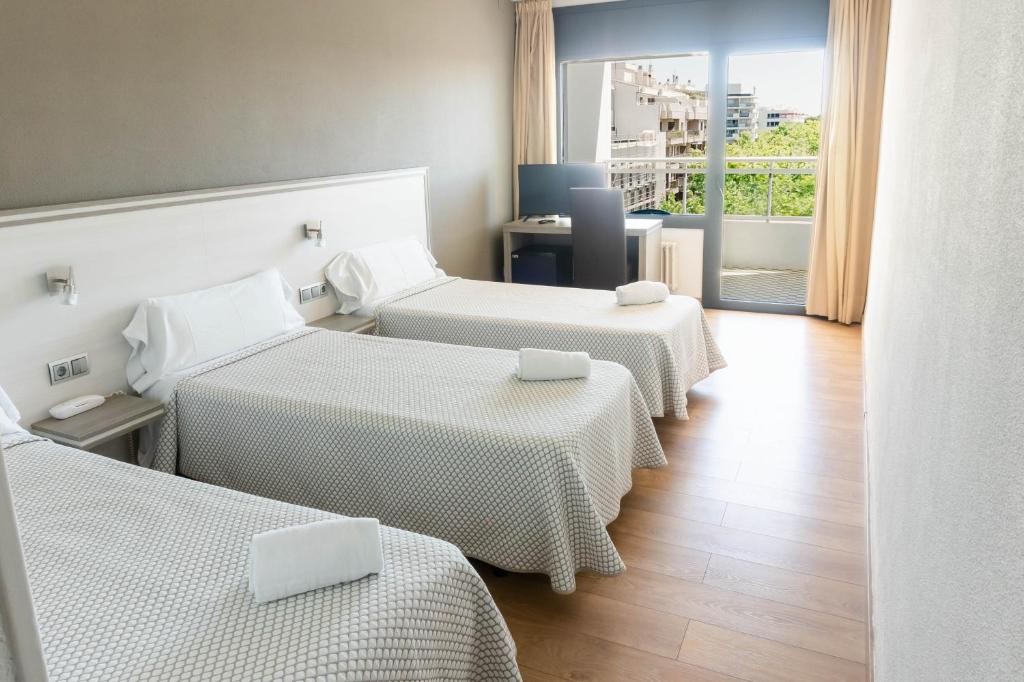 Planas Hotel