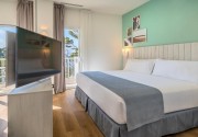 Barcelo Ponent Beach