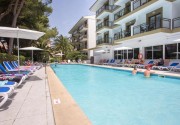 Hotel Guya Wave