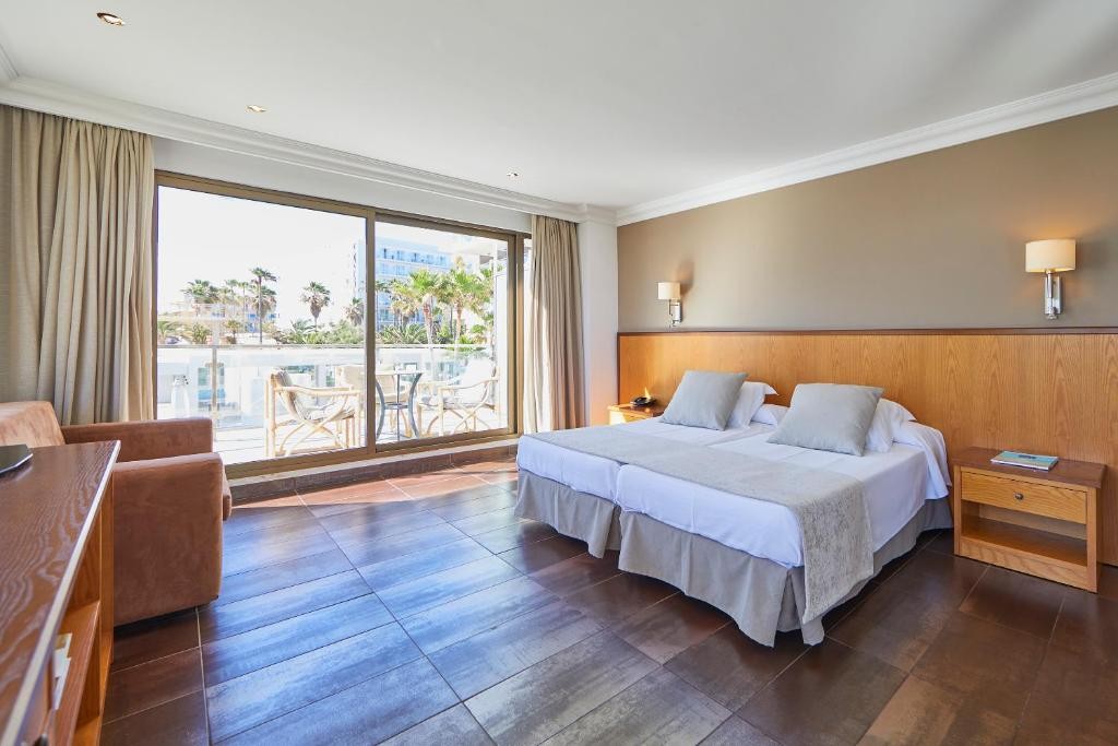 Playa Golf Hotel (Adults Only 16+)