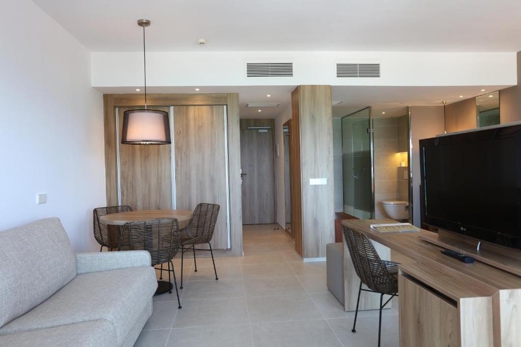 Playa Golf Hotel (Adults Only 16+)