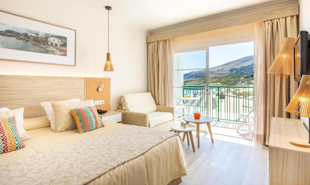 Viva Cala Mesquida Resort & Spa