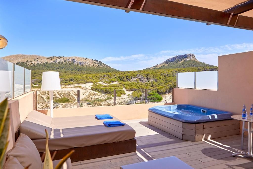 Zafiro Cala Mesquida & Spa
