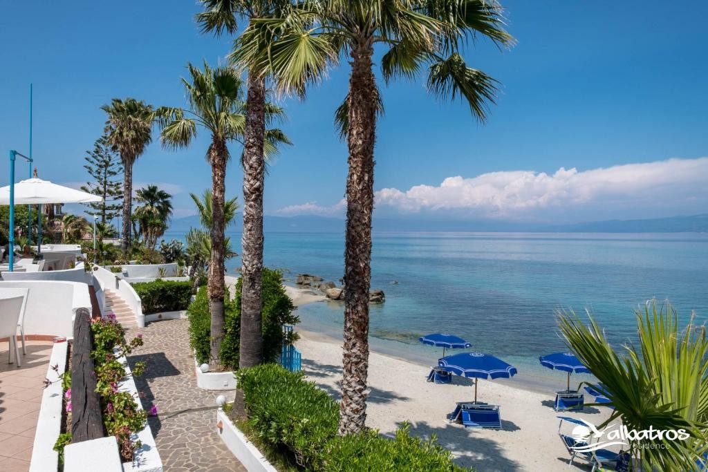 ALBATROS RESIDENCE - BRIATICO