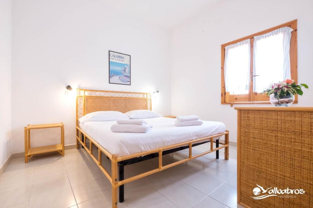 ALBATROS RESIDENCE - BRIATICO