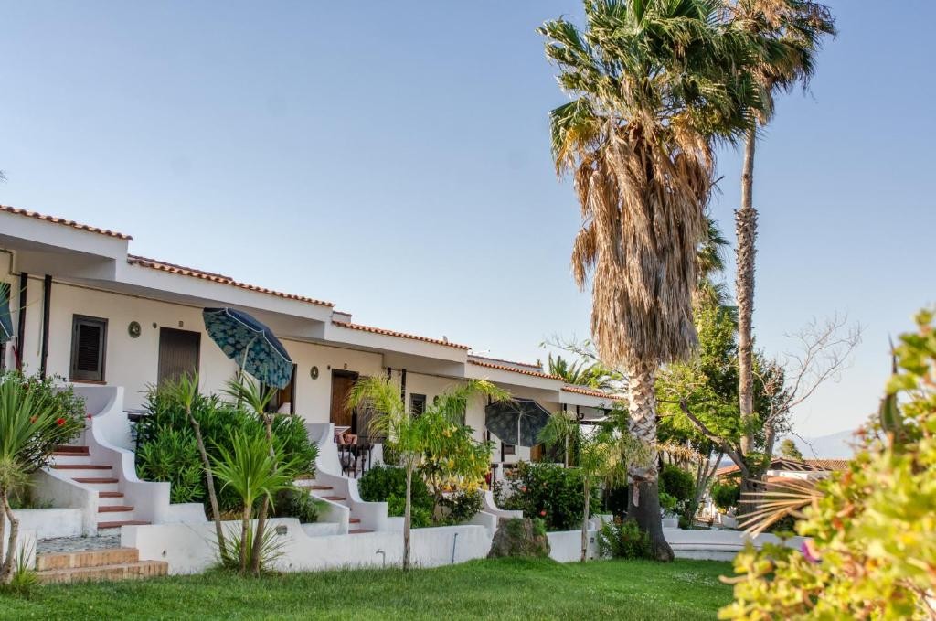 ALBATROS RESIDENCE - BRIATICO