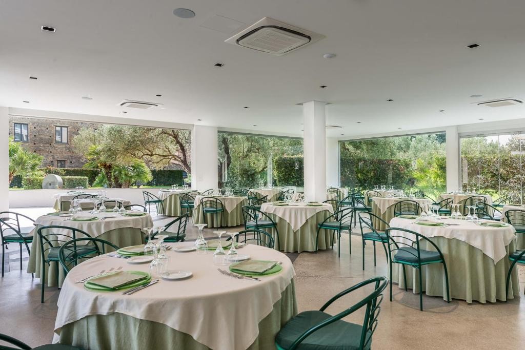 RADA SIRI HOTEL
