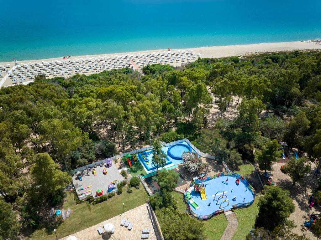 SERENE RESORT- CUTRO
