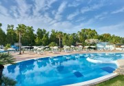 SERENE RESORT- CUTRO