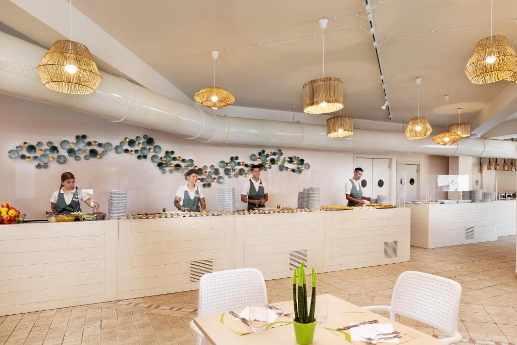 VOI ESSENTIA LE MUSE RESORT - ZAMBRONE