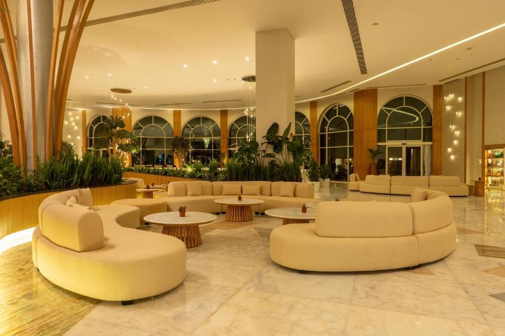 Cleopatra Luxury Resort – North Coast