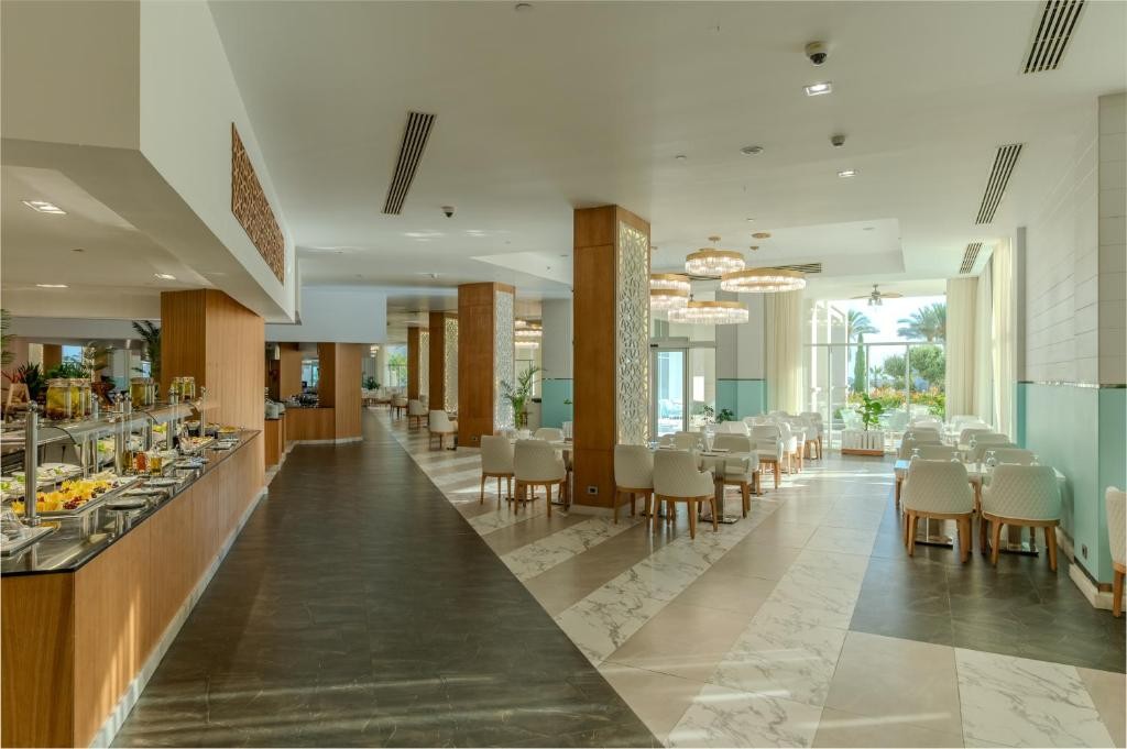 Cleopatra Luxury Resort – North Coast