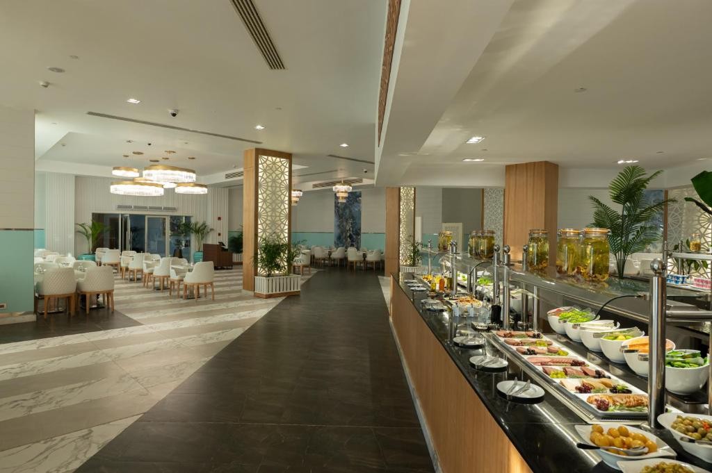 Cleopatra Luxury Resort – North Coast