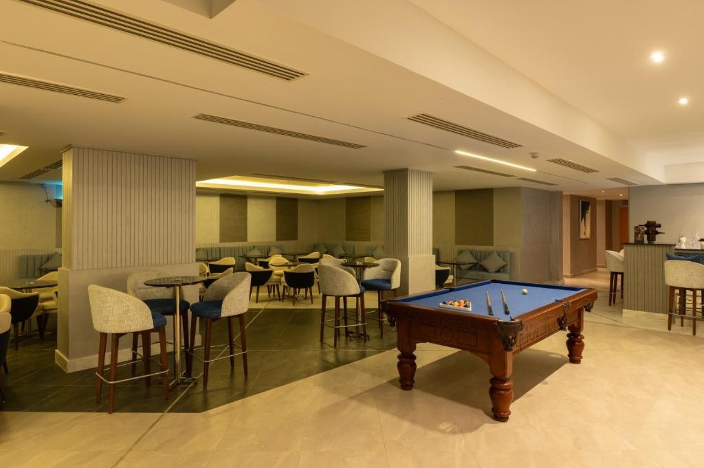 Cleopatra Luxury Resort – North Coast