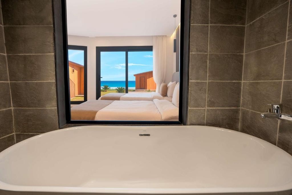 Concha Beach Hotel
